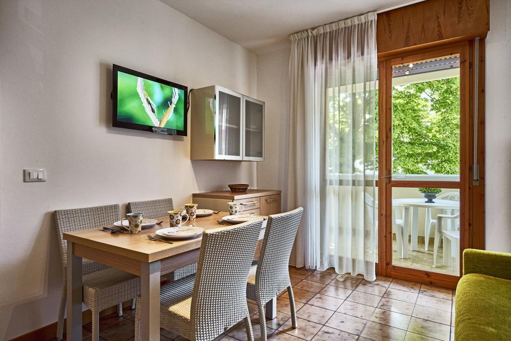 Residence Columbia Bibione Exterior photo